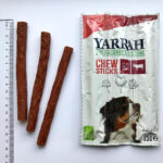 Palitos mastigáveis ​​para cães de carne e algas bio 33g Yarrah